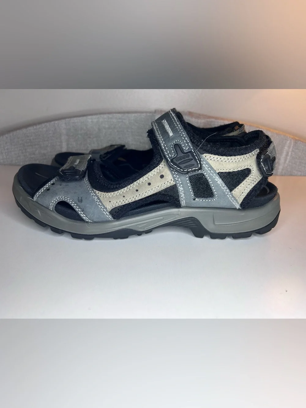 ECCO Offroad Yucatan Leather Hiking Comfort Sandals EU 45 Gray